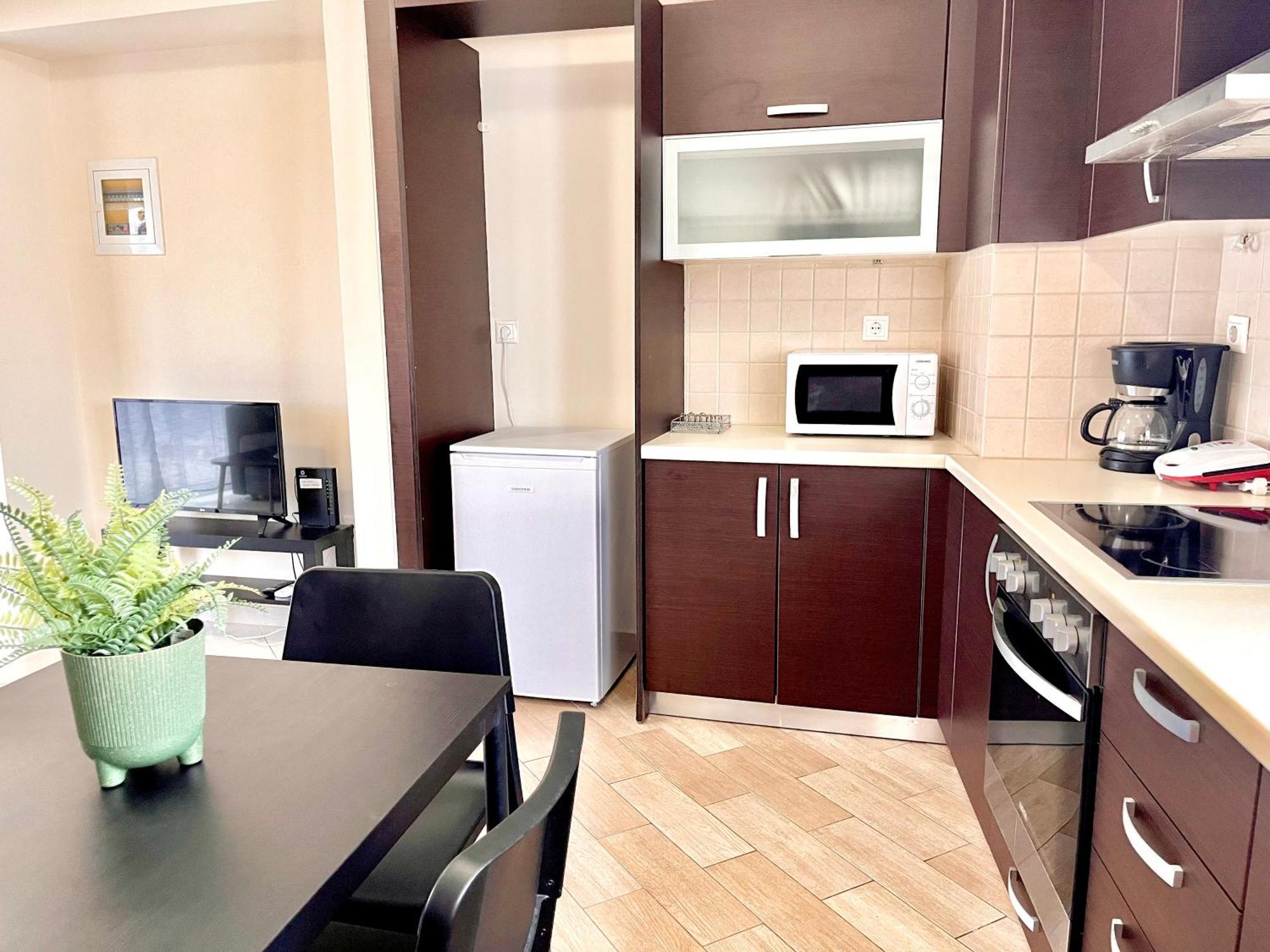 Elvita Apartments 2 Athens Exterior photo